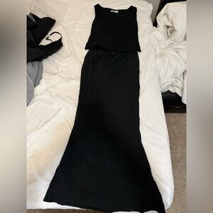 Elegant Black Maxi Dress